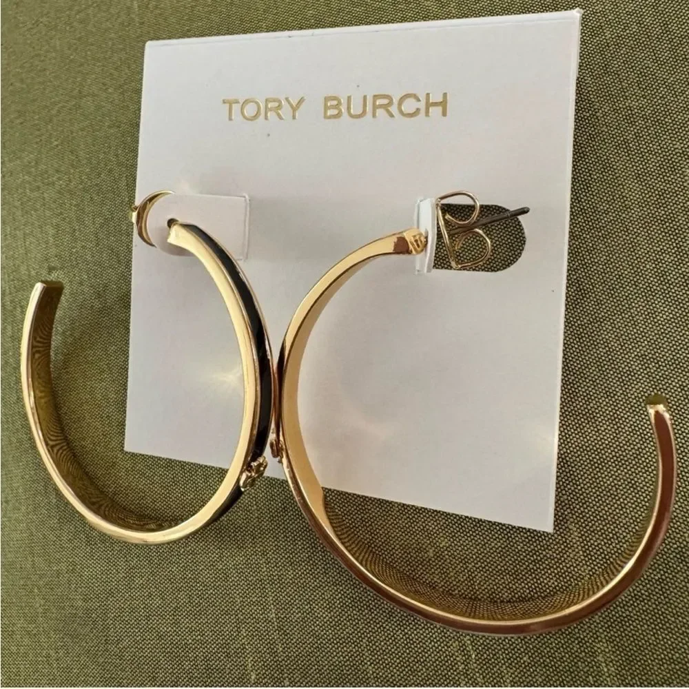TORY BURCH 18K GOLD AND BLACK ENAMEL HOOP EARRINGS